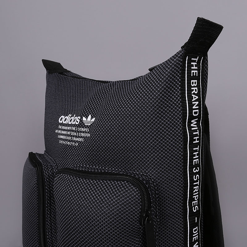  серый рюкзак adidas NMD BP S 22.4L DH3078 - цена, описание, фото 3